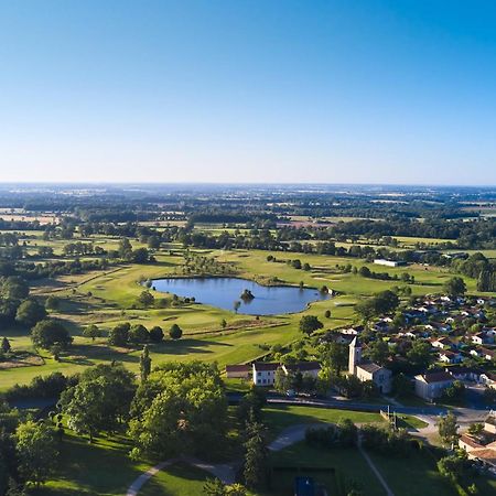 Les Chails Gite Les Forges  Exterior photo